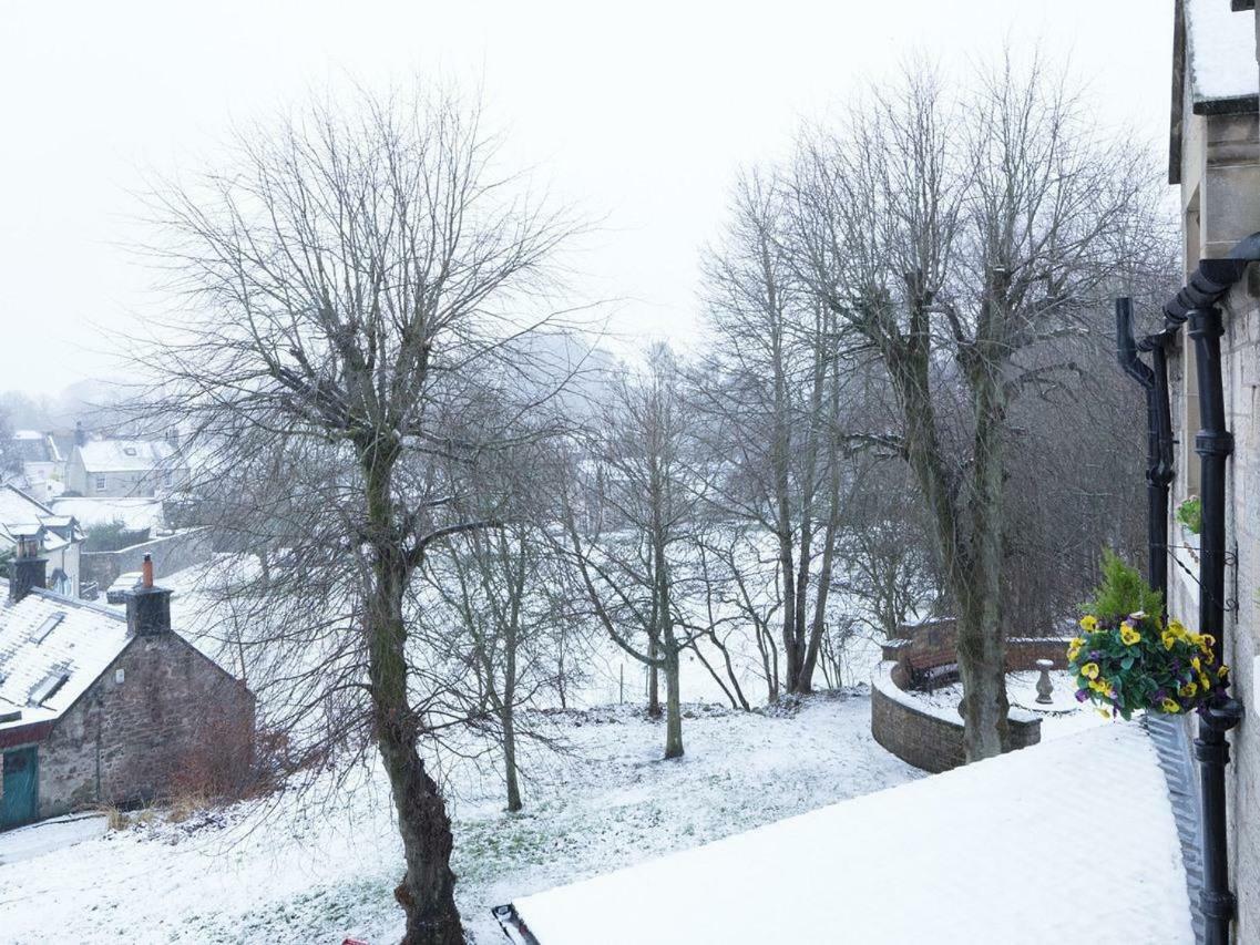 The Gordon Arms Hotel West Linton Esterno foto